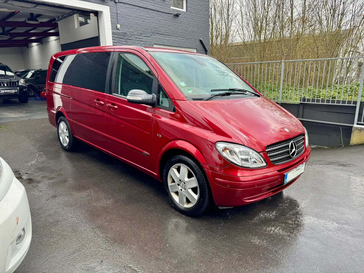 Mercedes-Benz Viano Doub Cab 5 pl ( ou 8pl  ) V6 Ambiente  Car-pass Červená - 2