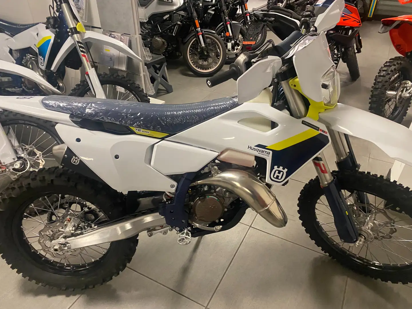 Husqvarna TE 125 125 Enduro - 1