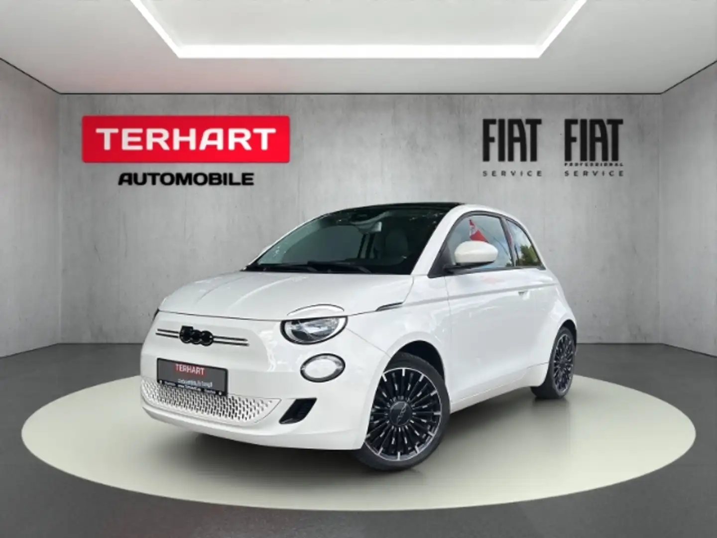 Fiat 500e Icon/Panorama/PDC/Navi/Tempomat Blanc - 1