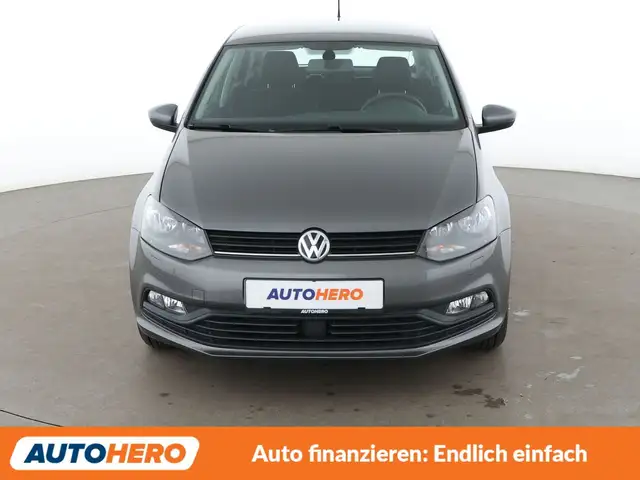 Volkswagen Polo view 9