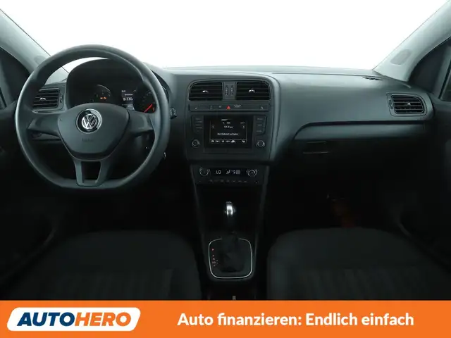 Volkswagen Polo view 12