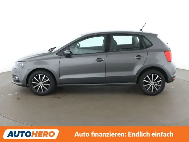 Volkswagen Polo view 3