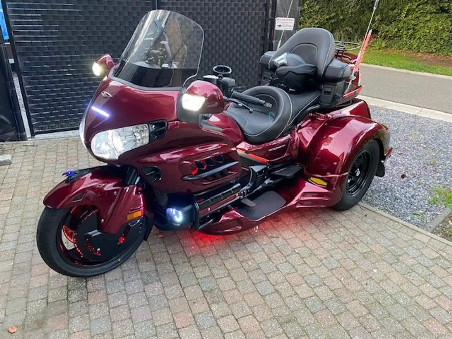 Honda GL 1800 Trike Rood - 1