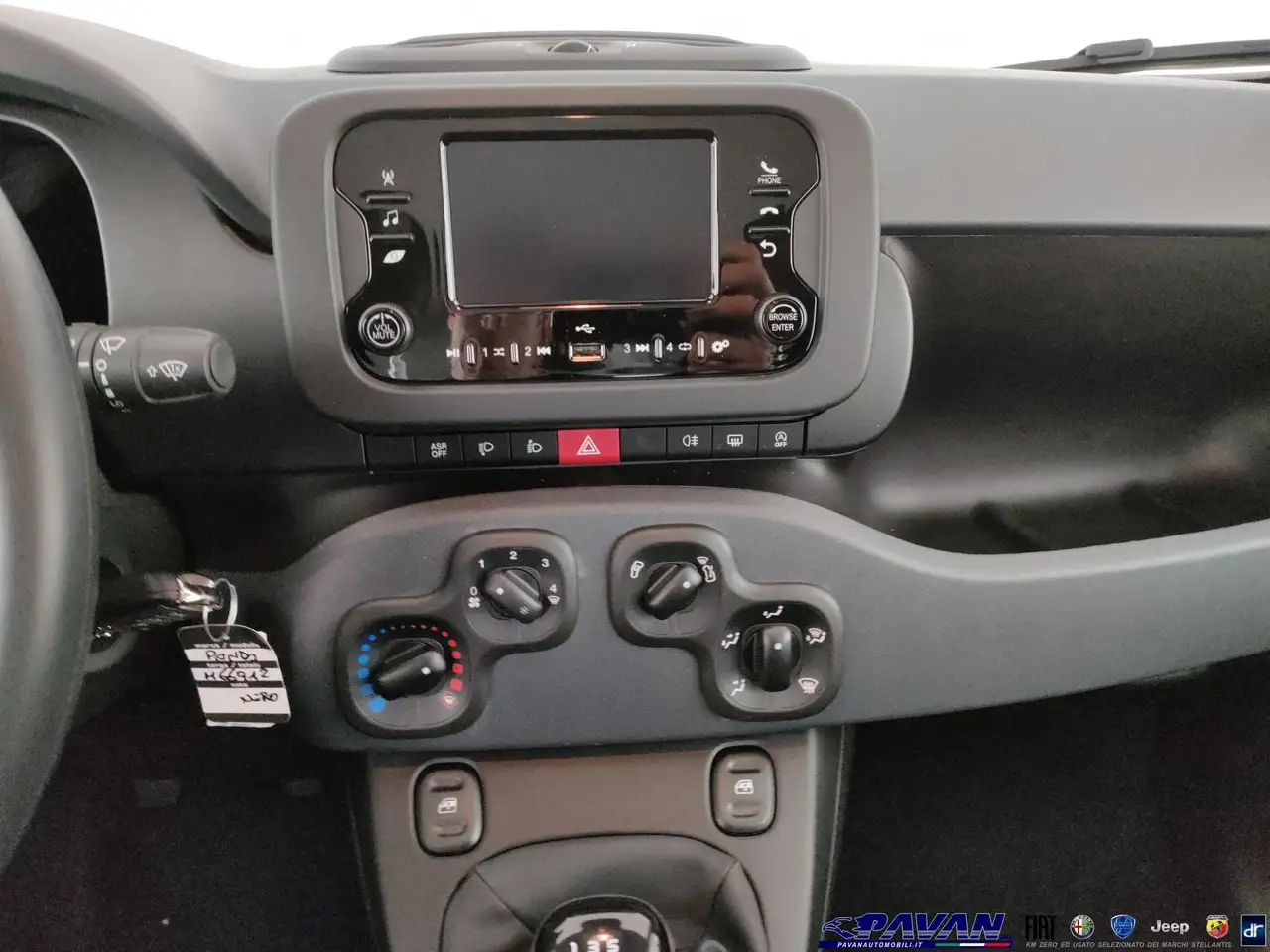 Fiat Panda 1.0 Hybrid 65cv Icon, миниатюра 10