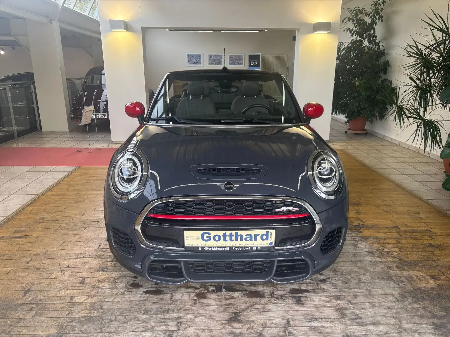 MINI John Cooper Works Siyah - 1