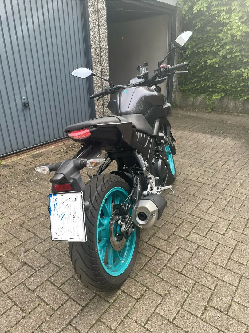 Yamaha MT-125 Gri - 2