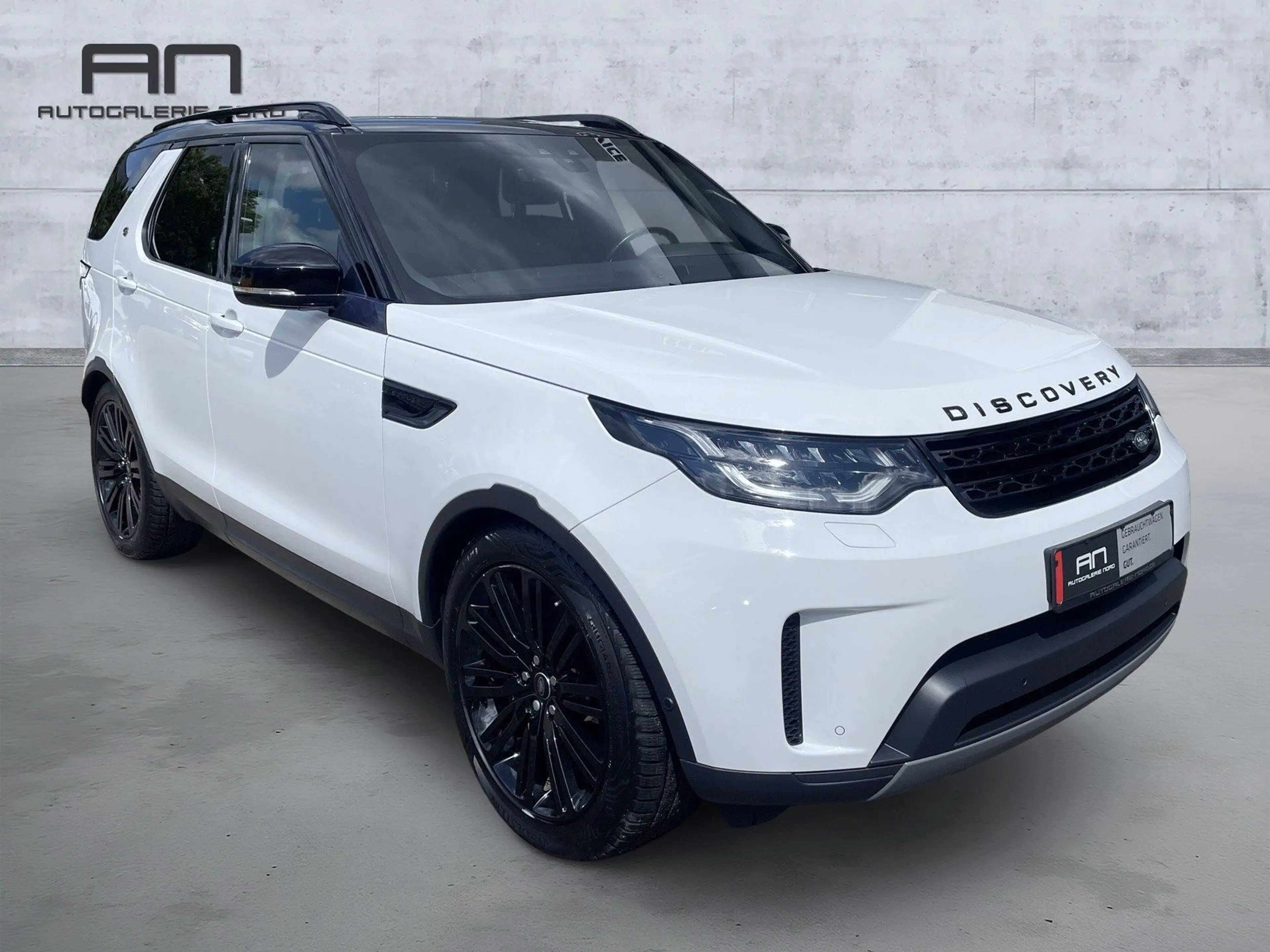 Land Rover Discovery 5 Pano+Meridian+Black+AHK+7-Sitze — photo 5