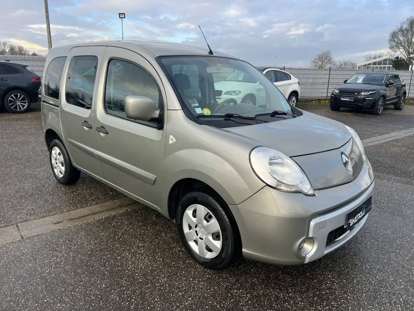 Renault Kangoo II 1.6 i 105ch Expression 5Places EmbrayageNEUF Gris - 2