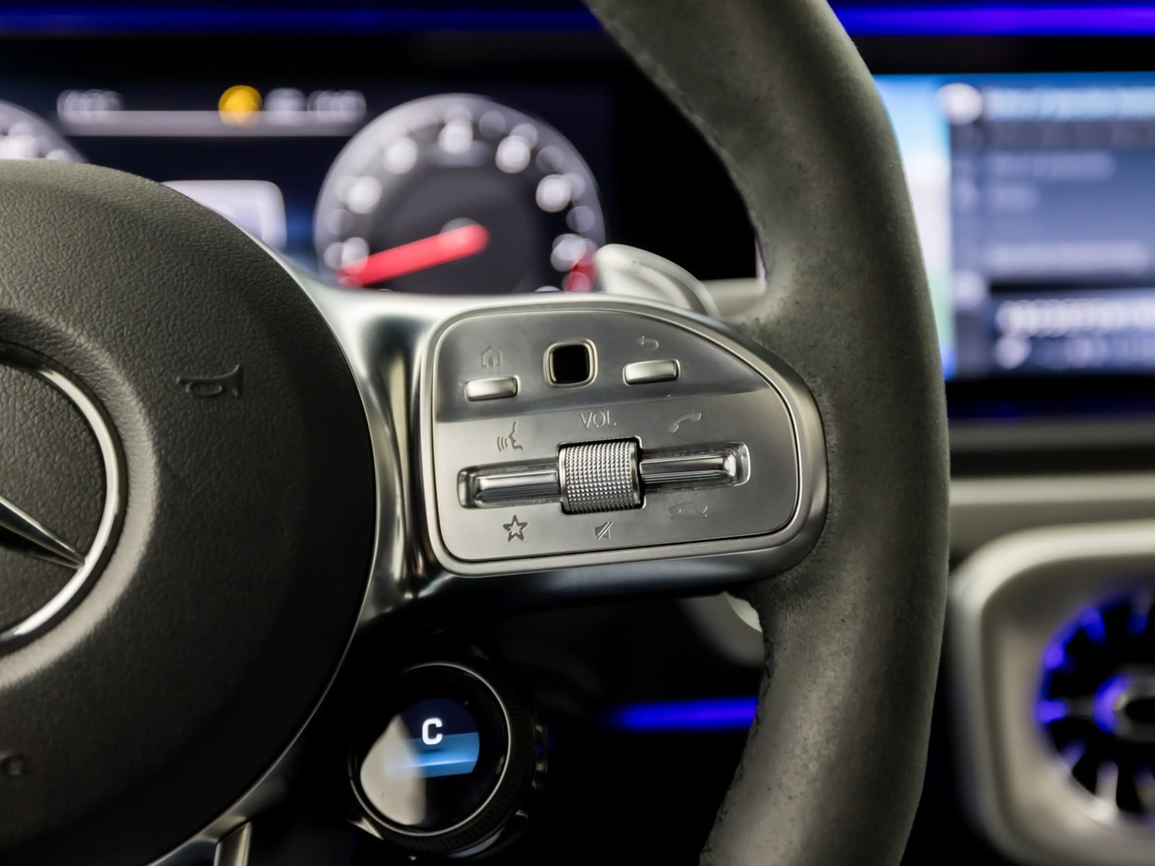 Mercedes-Benz G 63 AMG 585Pk (SCHUIFDAK, CARBON PACK, ALCANTARA HEMEL, AP — photo 17