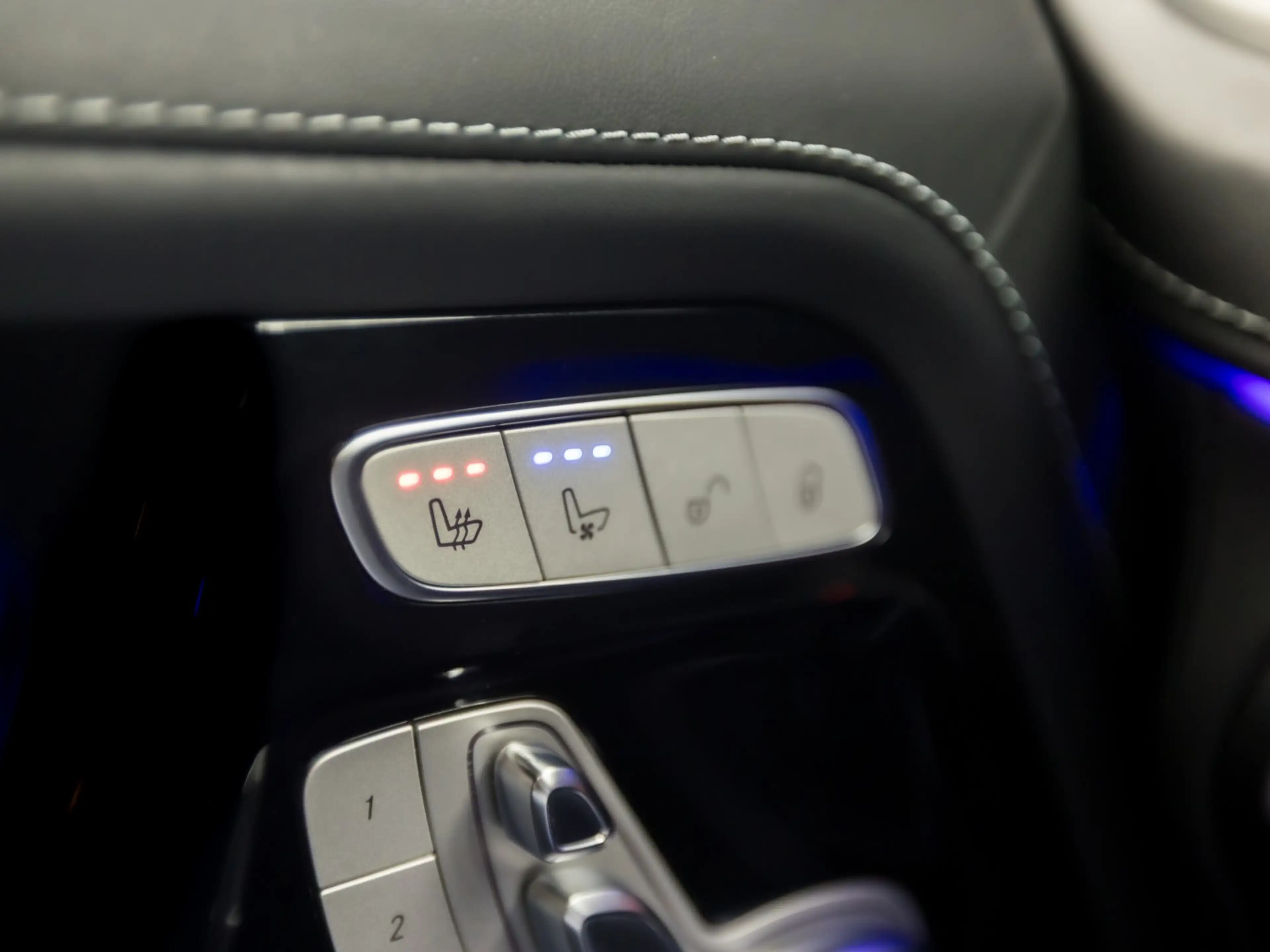 Mercedes-Benz G 63 AMG 585Pk (SCHUIFDAK, CARBON PACK, ALCANTARA HEMEL, AP — photo 29