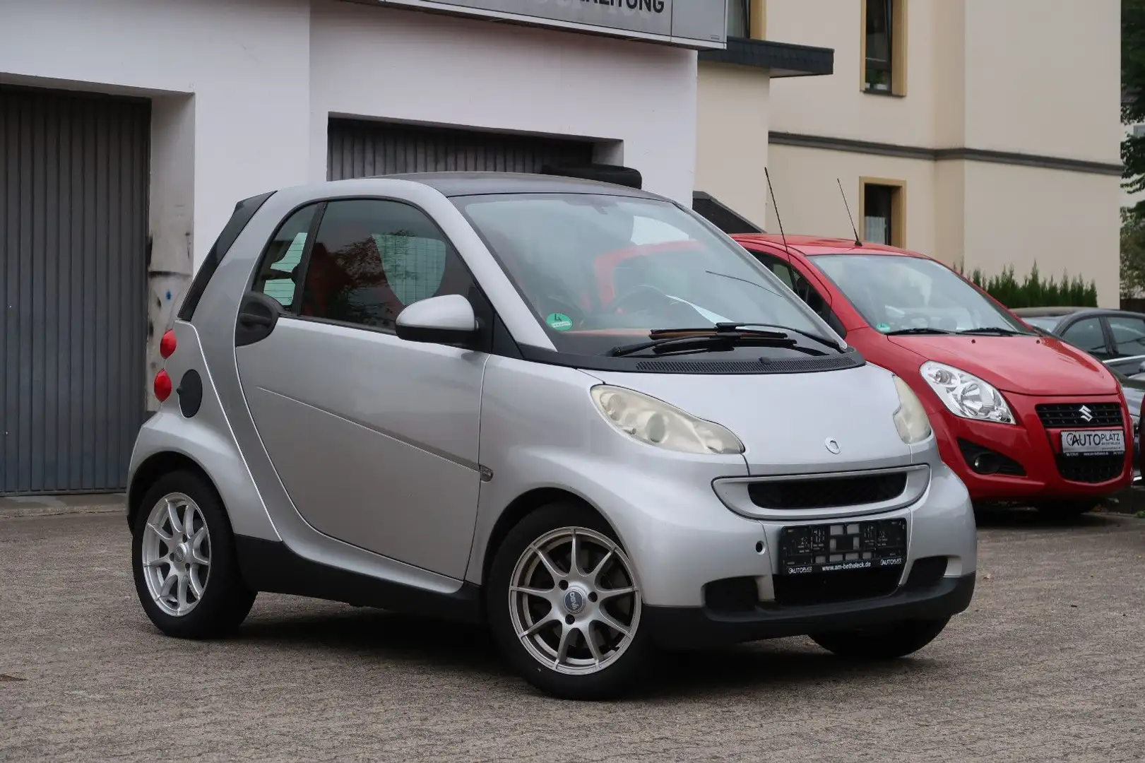 smart forTwo 52kW *PANORAMA *KLIMA *AUTOM. Silber - 1