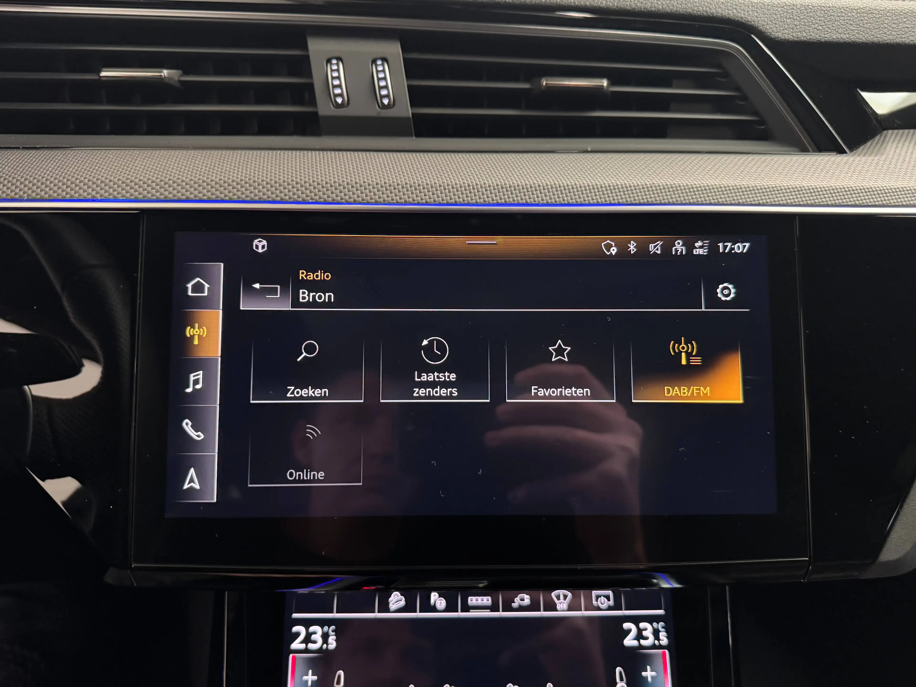 Audi Q8 e-tron 55 e-Tron Quattro S line *LEDER*PANO*360CAM* — photo 19