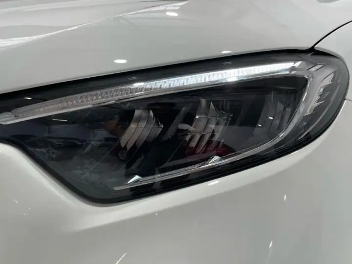 Mercedes-Benz GLC 2025, foto 15