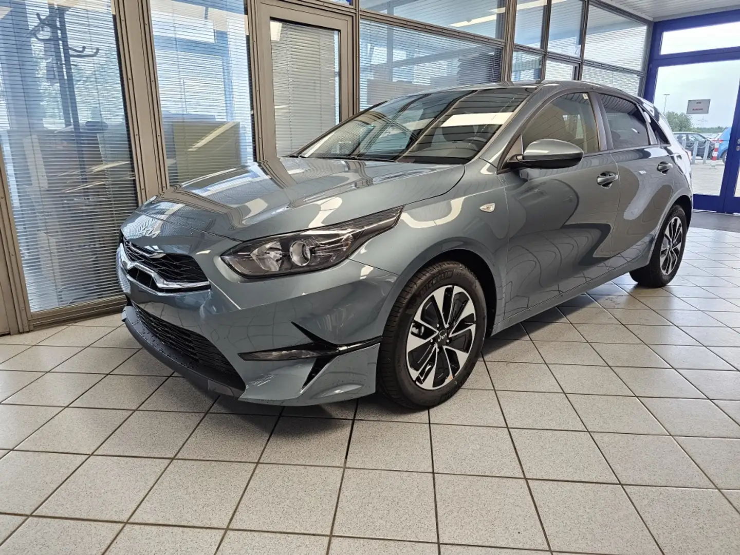 Kia Ceed / cee'd Navi,Sitzhzg.,Lenkradhzg.,PDC,Kamera,Alu Verde - 2