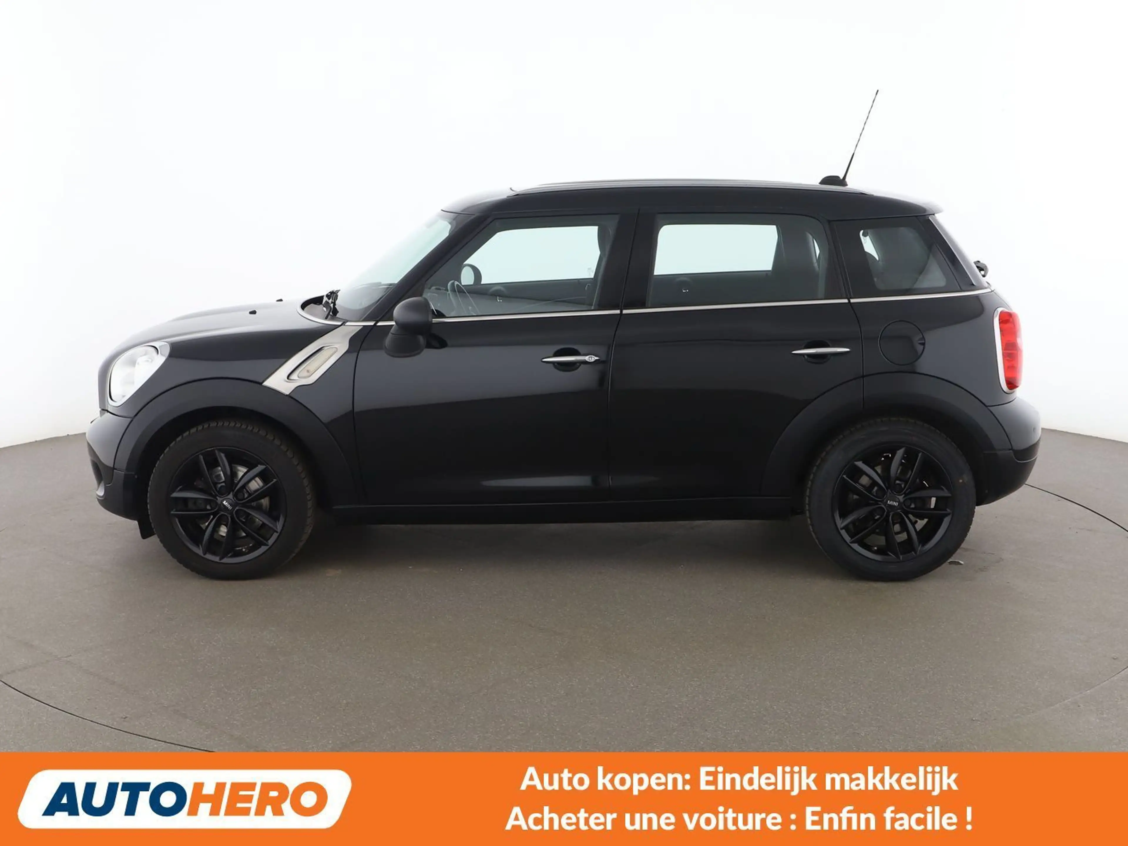 MINI One Countryman One — photo 3