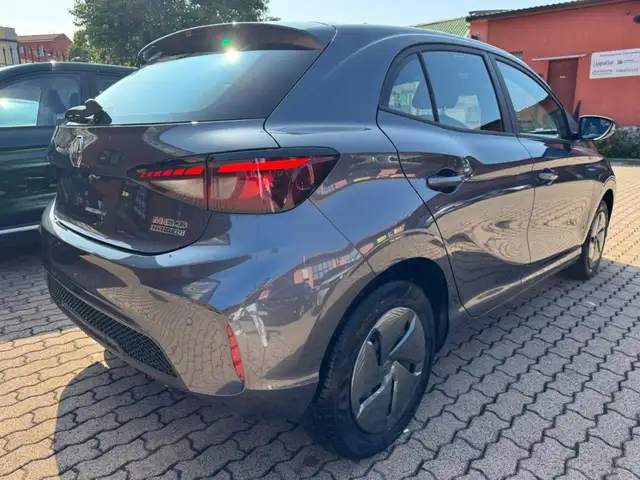 MG MG3 view 6
