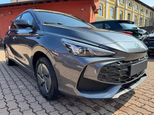 MG MG3 view 2