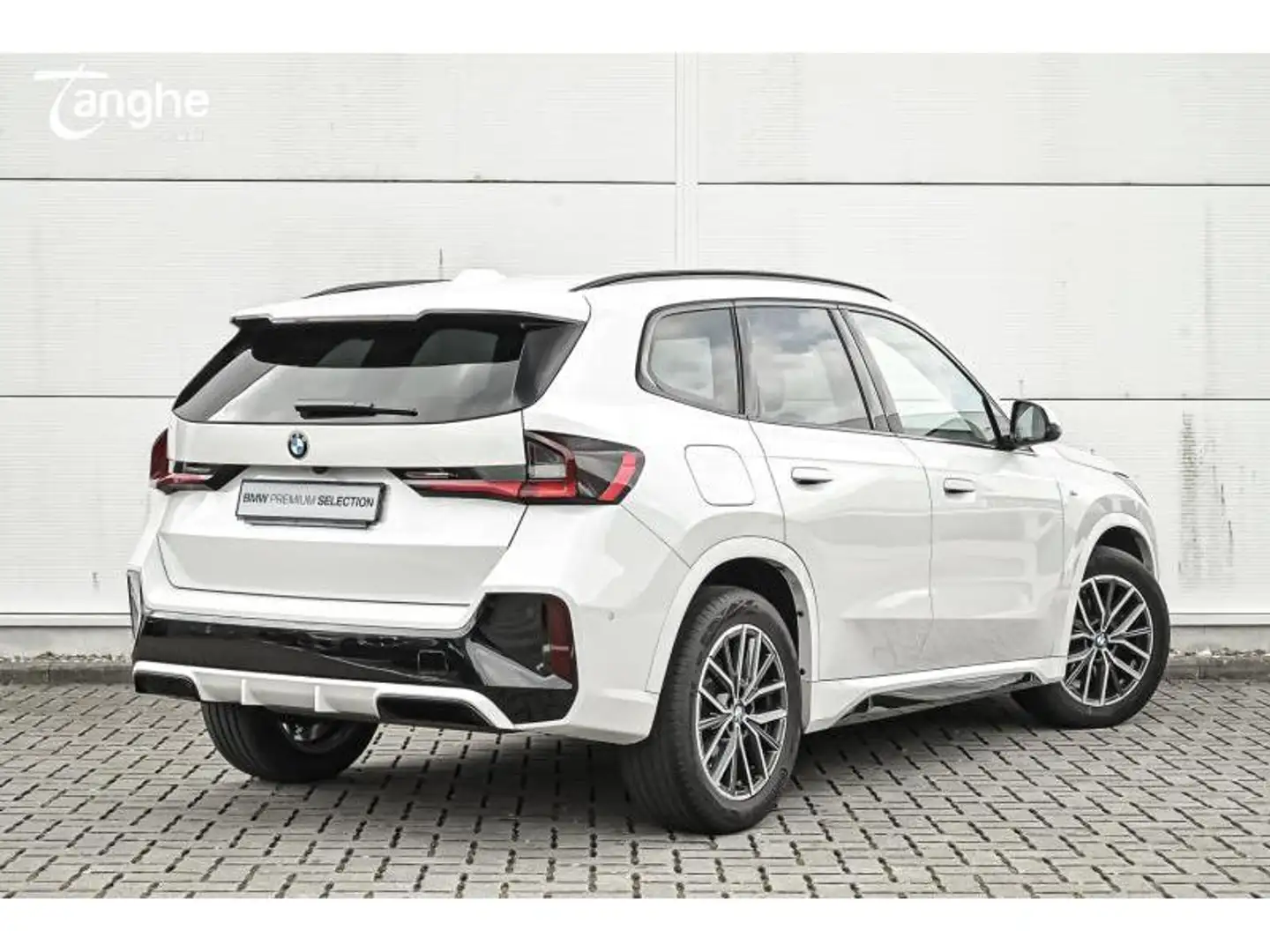 BMW X1 sDrive18i M SPORTPAKKET Wit - 2