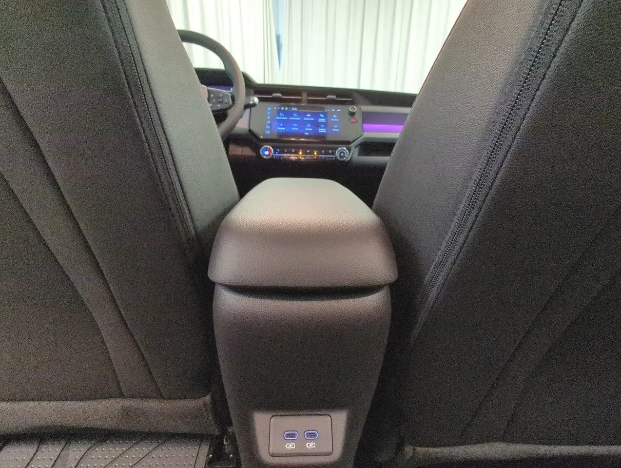 Chevrolet Bolt photo Chevrolet Bolt