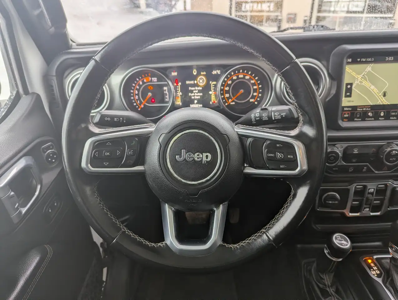 Jeep Wrangler снимка Jeep Wrangler
