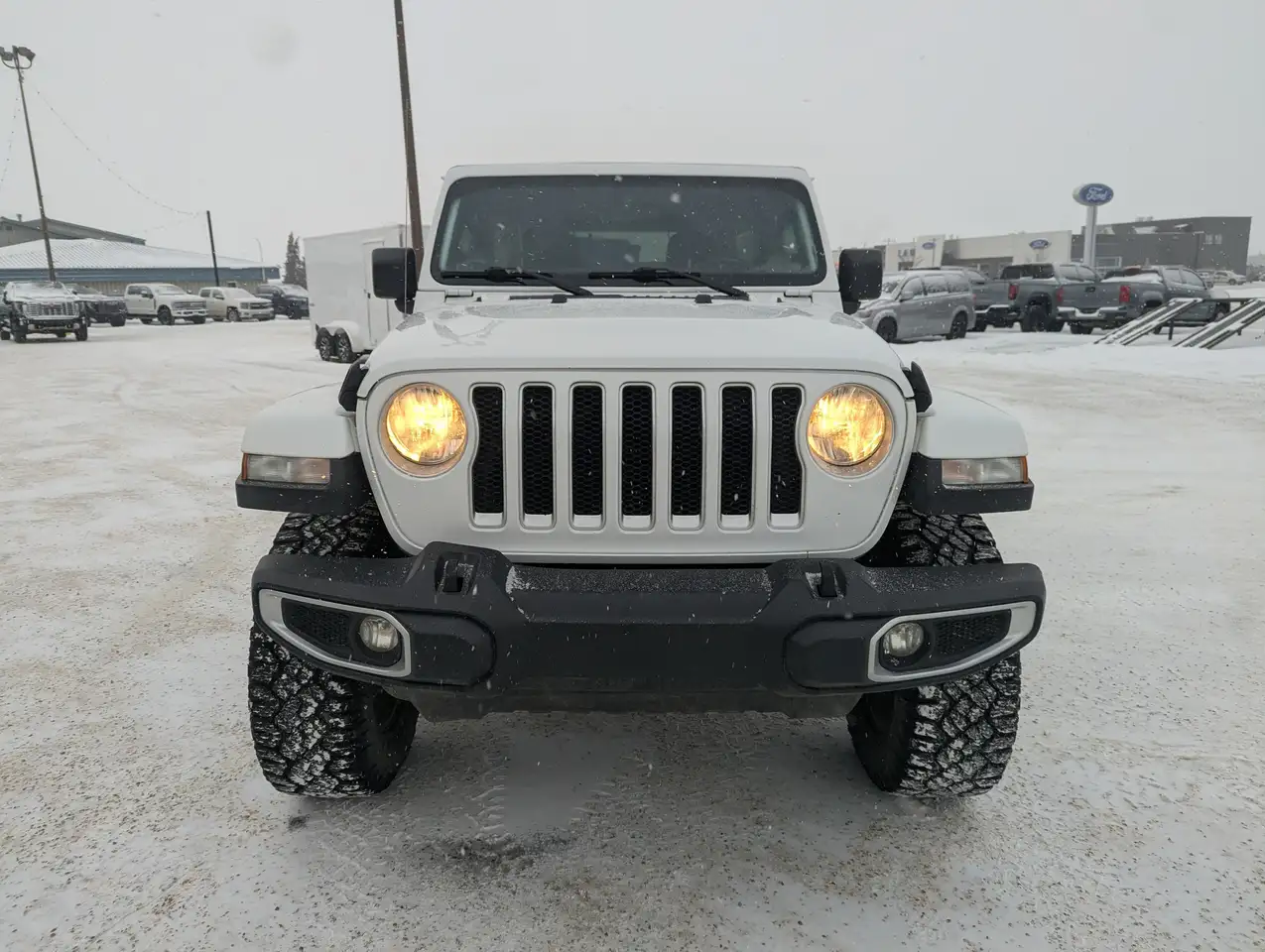 Jeep Wrangler снимка Jeep Wrangler
