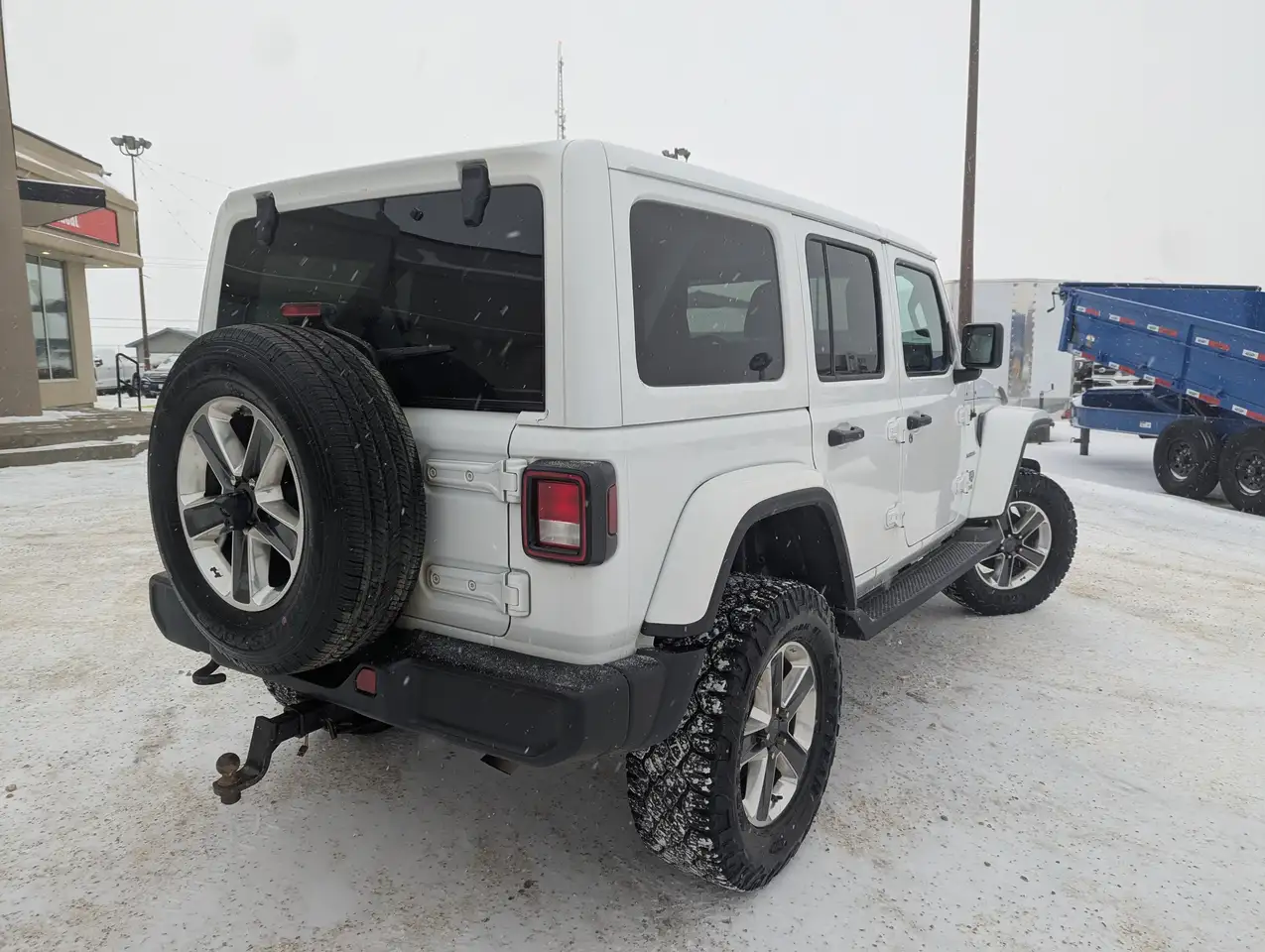 Jeep Wrangler снимка Jeep Wrangler