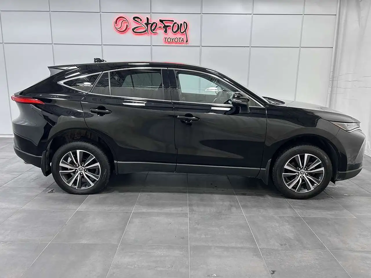 Toyota Venza снимка Toyota Venza