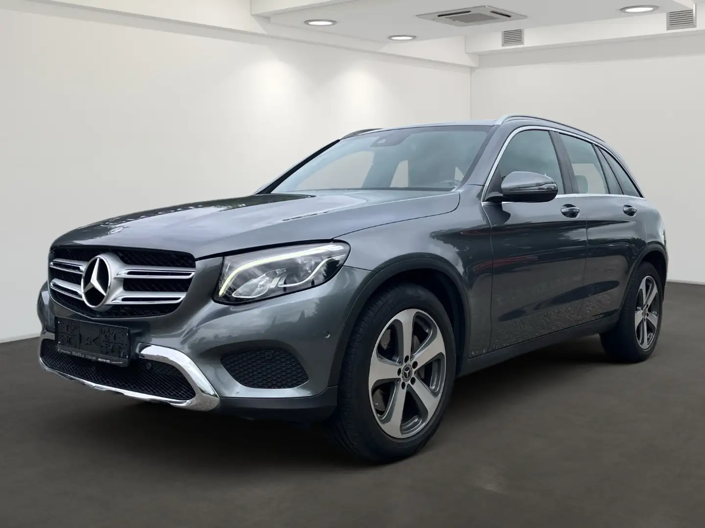 Mercedes-Benz GLC 220 d 4MATIC Pano RKam PTS Shz Ambi Grau - 2