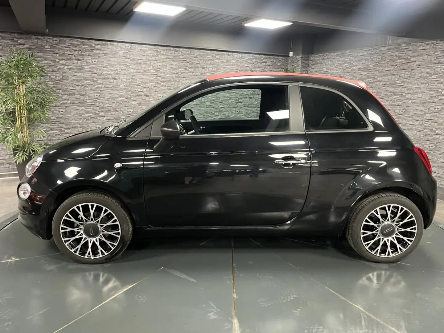 Fiat 500 Fiat 500 Cabriolet 1.0i BSG - 70 S\u0026S Noir - 2
