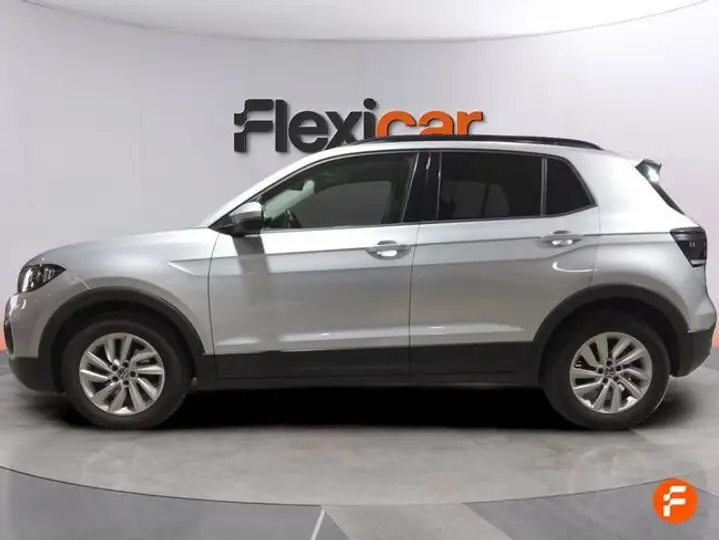 Volkswagen T-Cross 1.0 TSI Advance 2022, foto 4