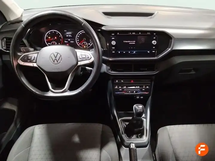 Volkswagen T-Cross 1.0 TSI Advance 2022, foto 10