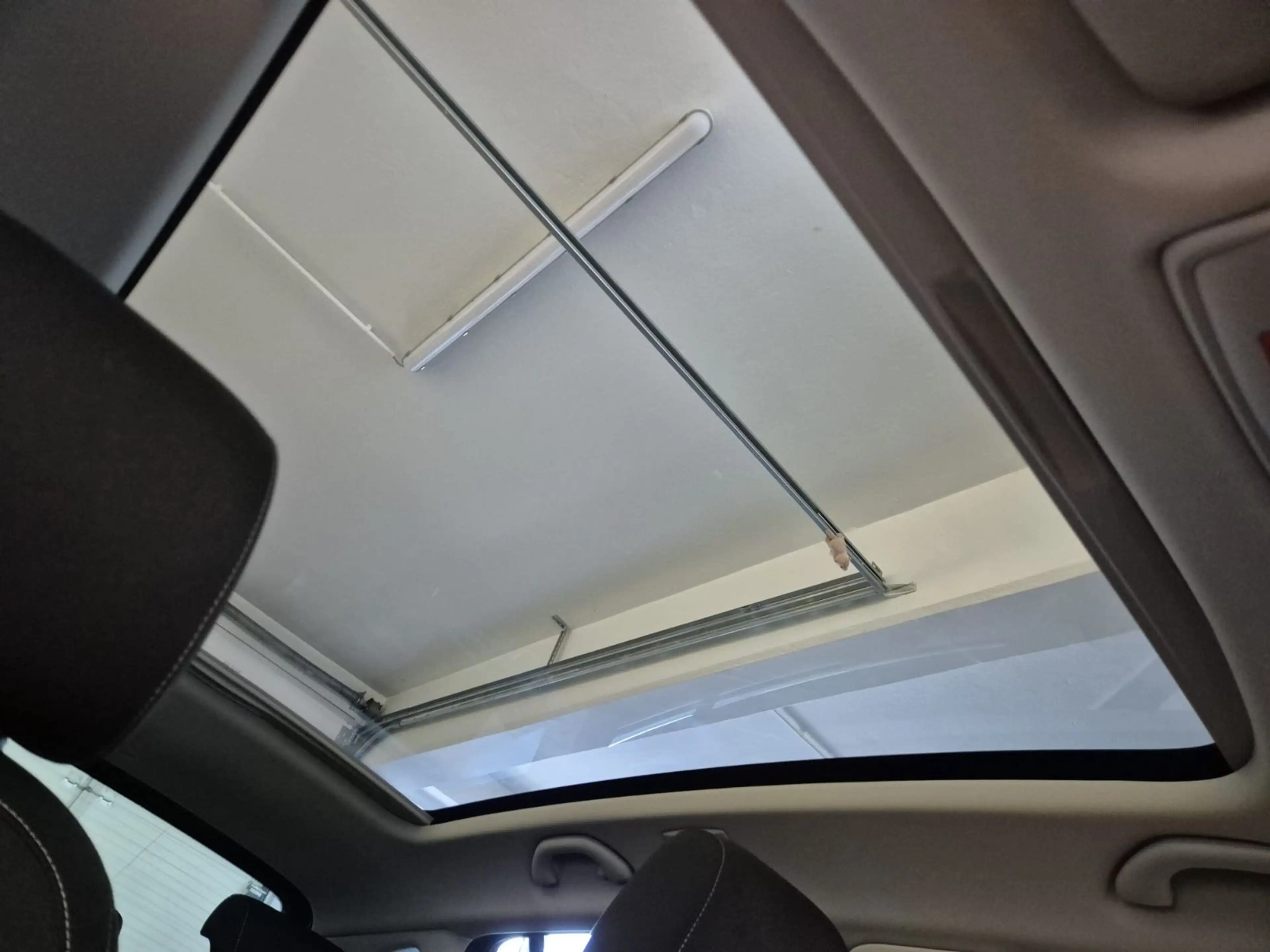 Skoda Rapid/Spaceback Spaceback Style*Navi*Panorama* — photo 9