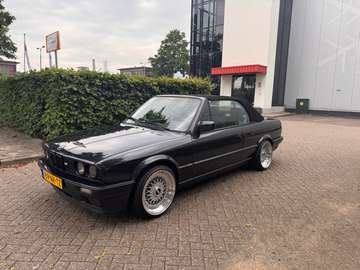 325