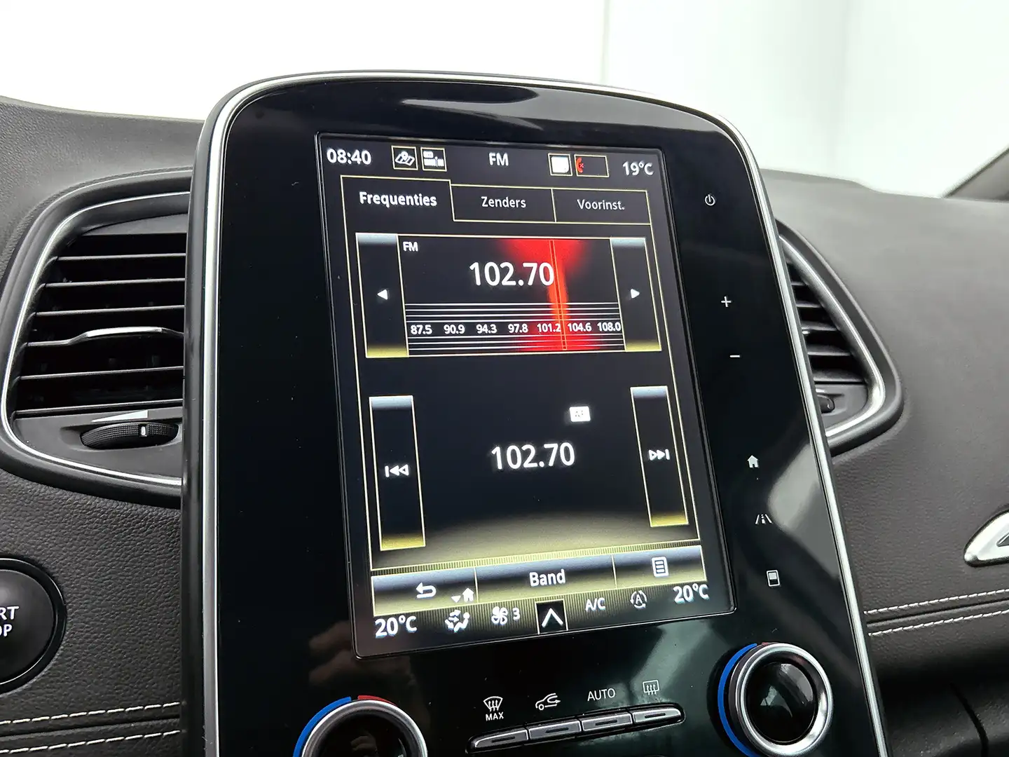 Renault Grand Scenic 1.3 TCe 141PK Intens 7pers. / Trekhaak / Navigatie Wit - 2
