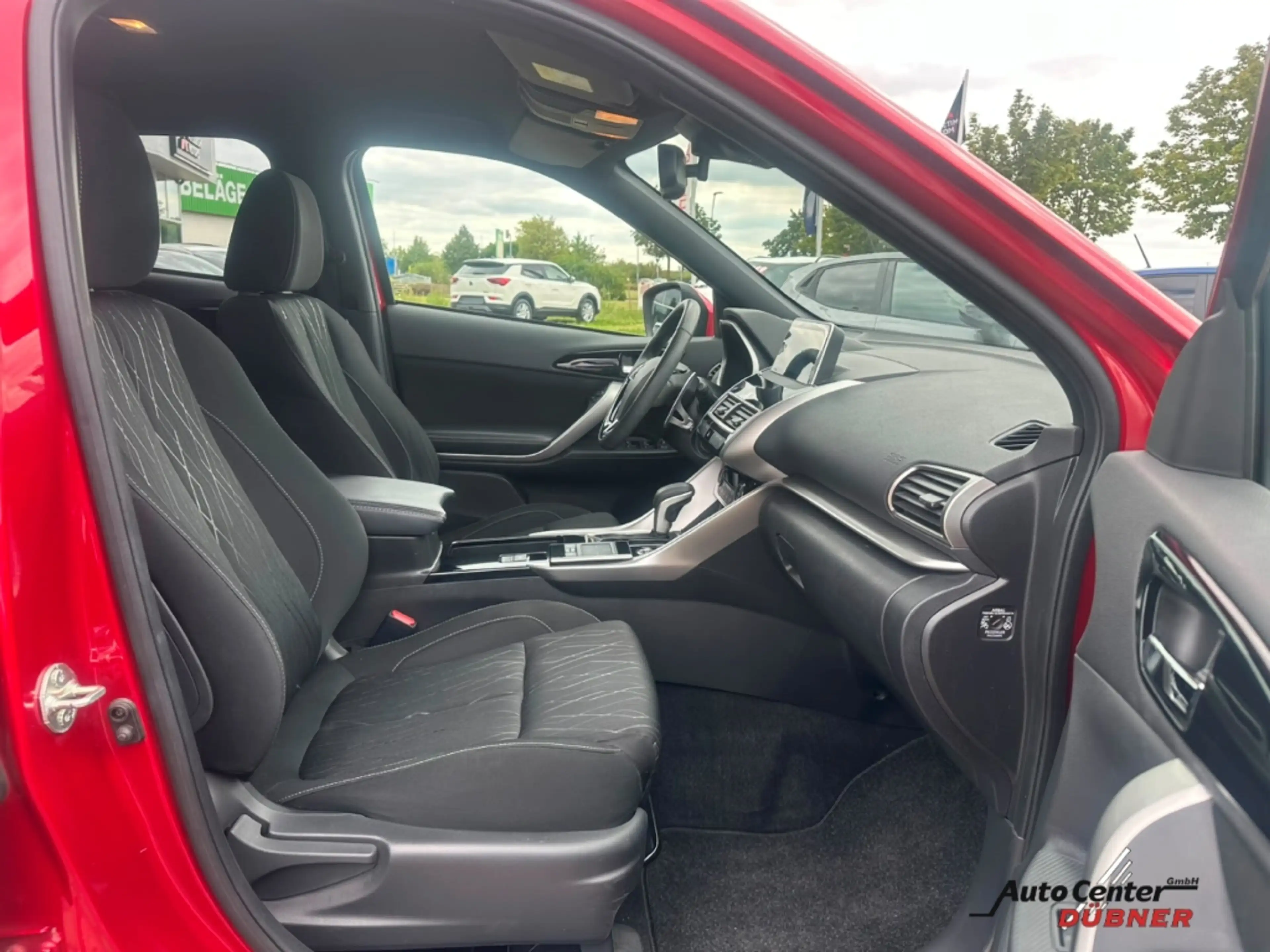 Mitsubishi Eclipse Cross Spirit+ 1.5 T-MIVEC 4WD CVT — photo 12