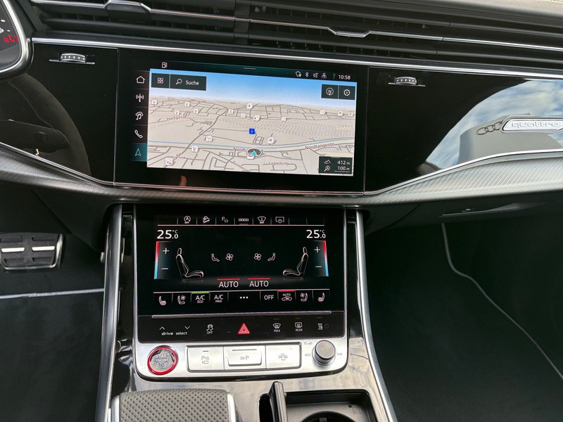 Audi RS Q8 SUV tiptronic 600PS RSAbgas, PANO,LASER,STHZ,KERAM — photo 12