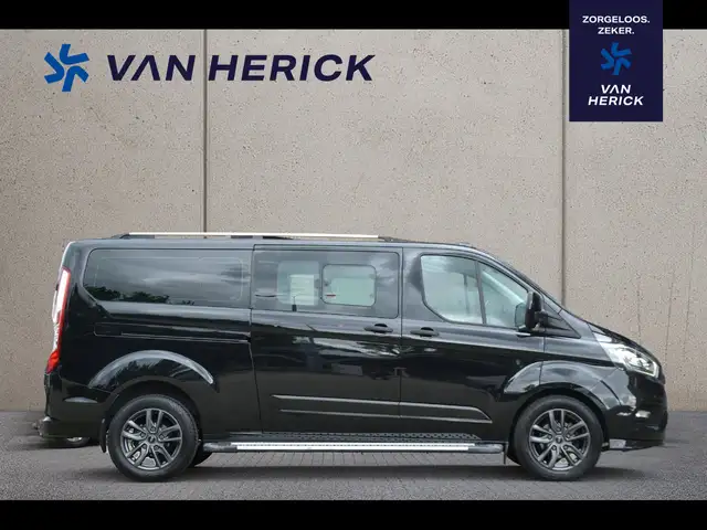 Ford Transit Custom view 3
