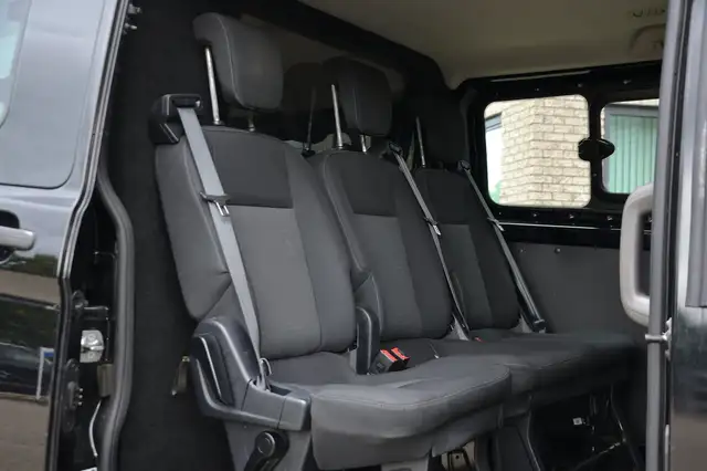 Ford Transit Custom view 16