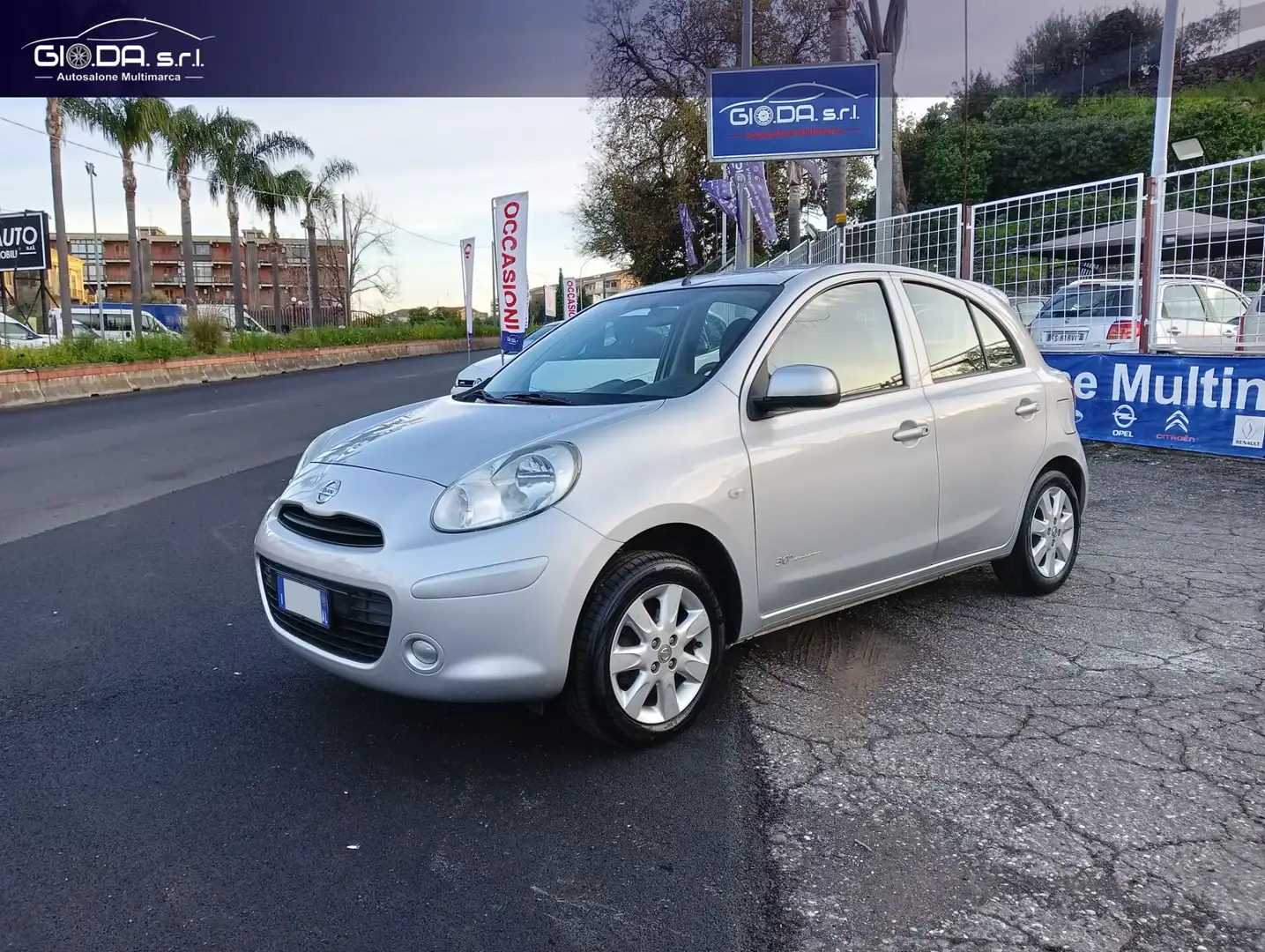 Nissan Micra 1.2 12V 5 porte 30th Anniversary Grigio - 1