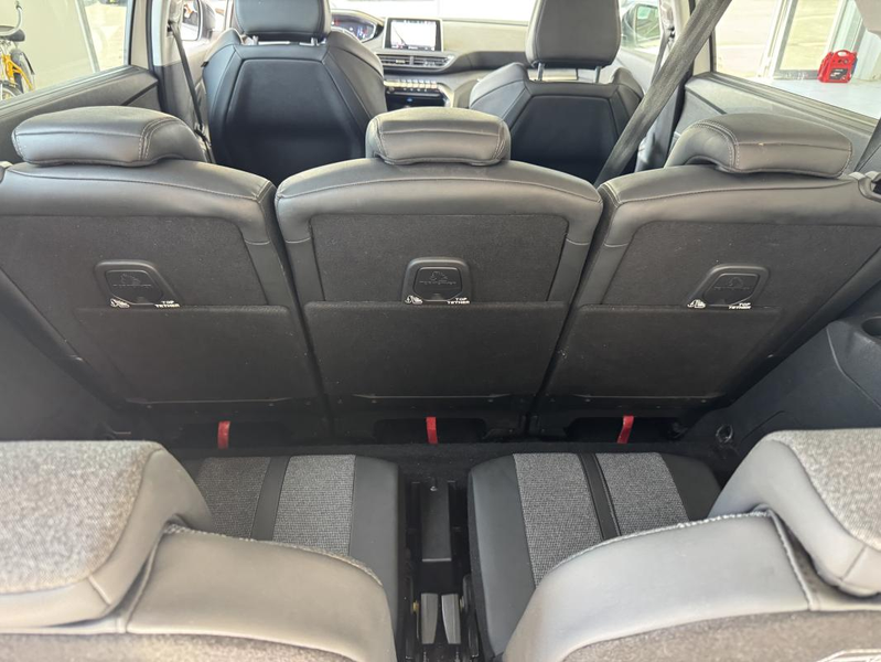 Peugeot 5008 ALLURE 130CH EAT8 1ER MAIN ENTRETIEN PEUGEOT 102.927KM GAR 12M — photo 12