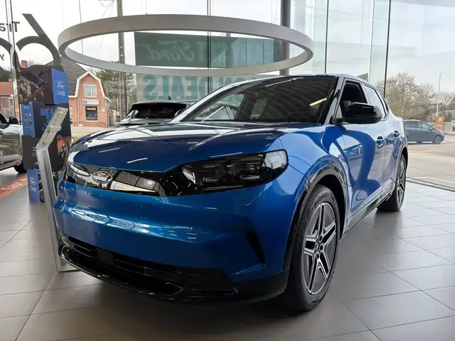 Ford Capri 79 kWh Extended Range AWD Premium / Stock