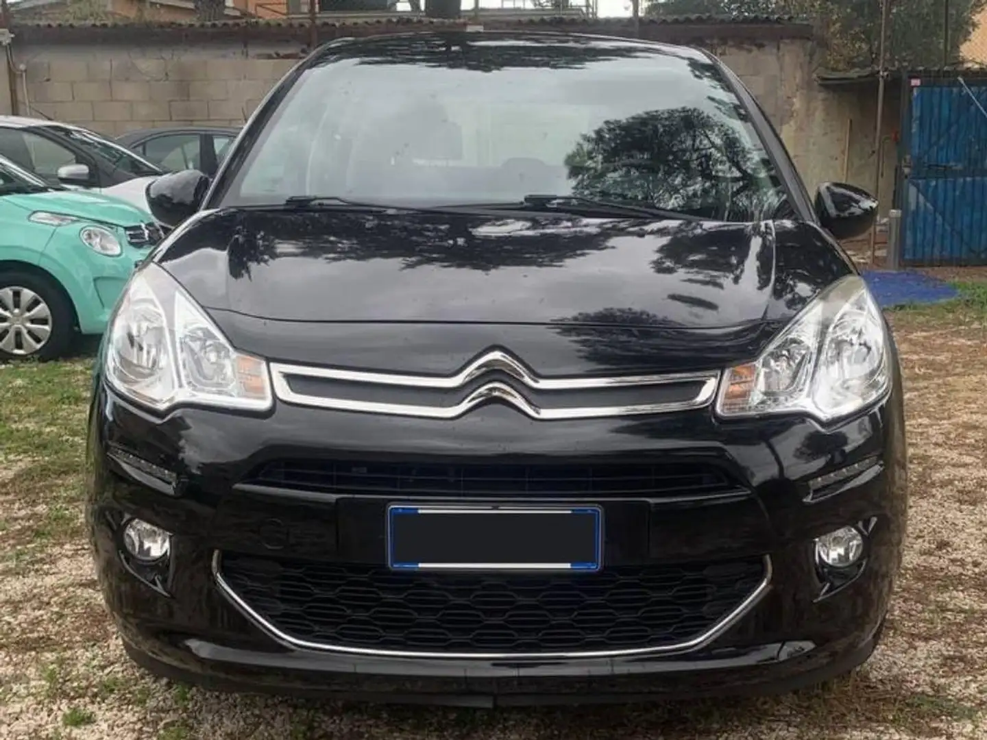 Citroen C3 C3 II 2009 1.2 puretech Exclusive 82cv E6 Schwarz - 2