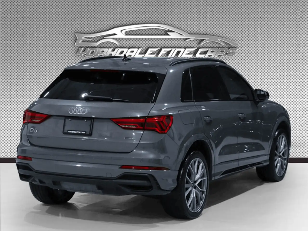 Audi Q3 снимка Audi Q3