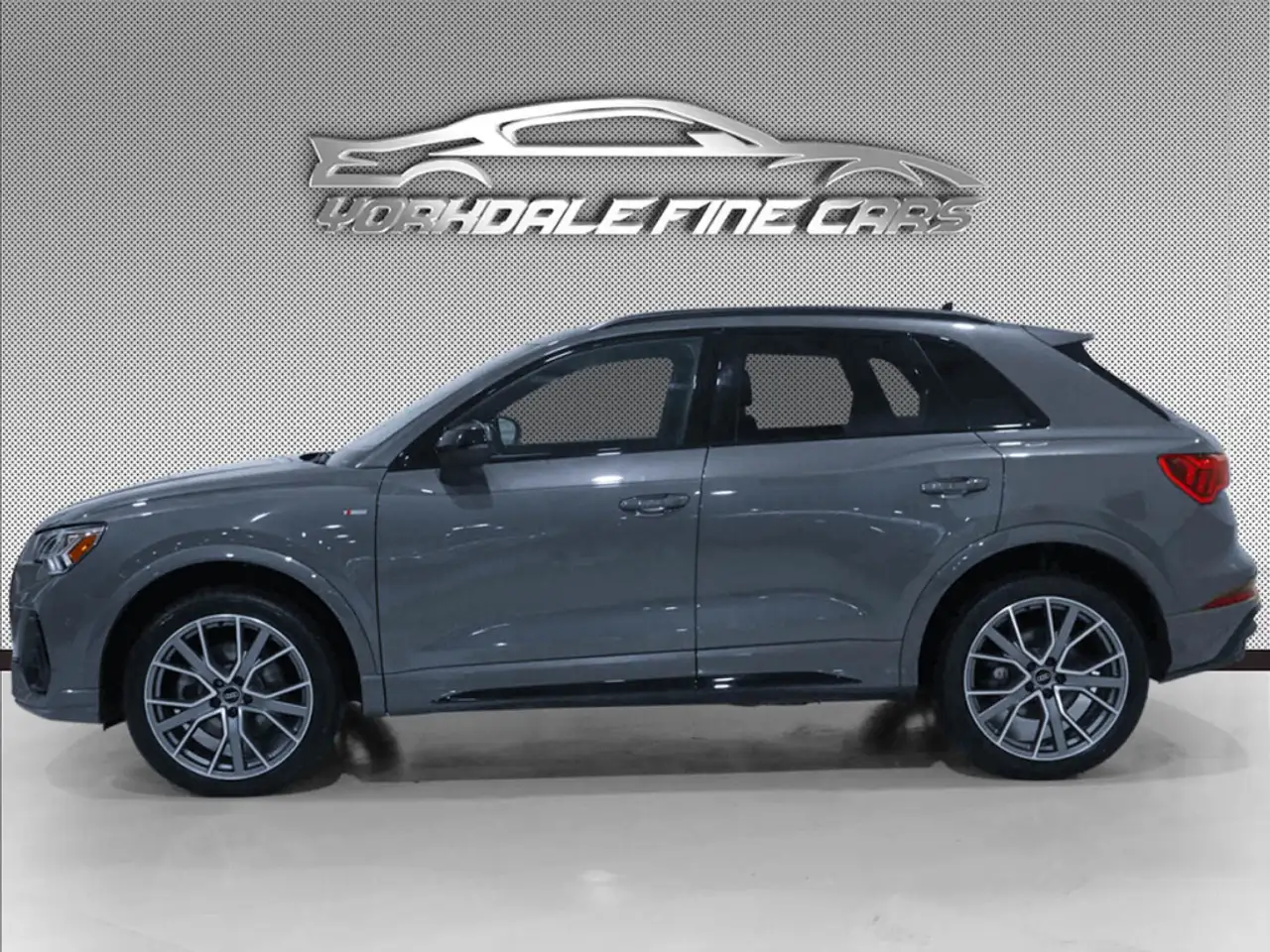 Audi Q3 снимка Audi Q3