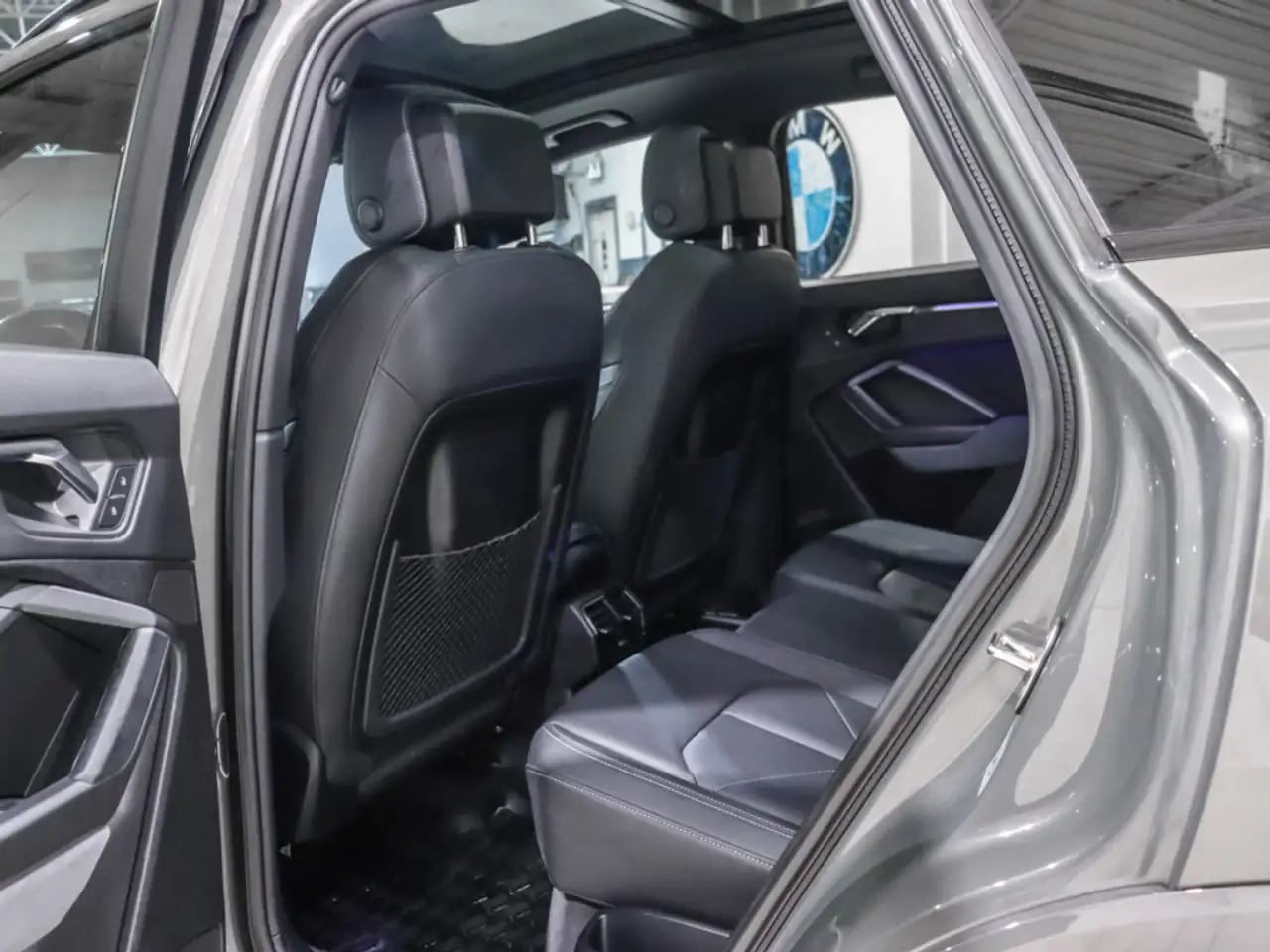 Audi Q3 снимка Audi Q3