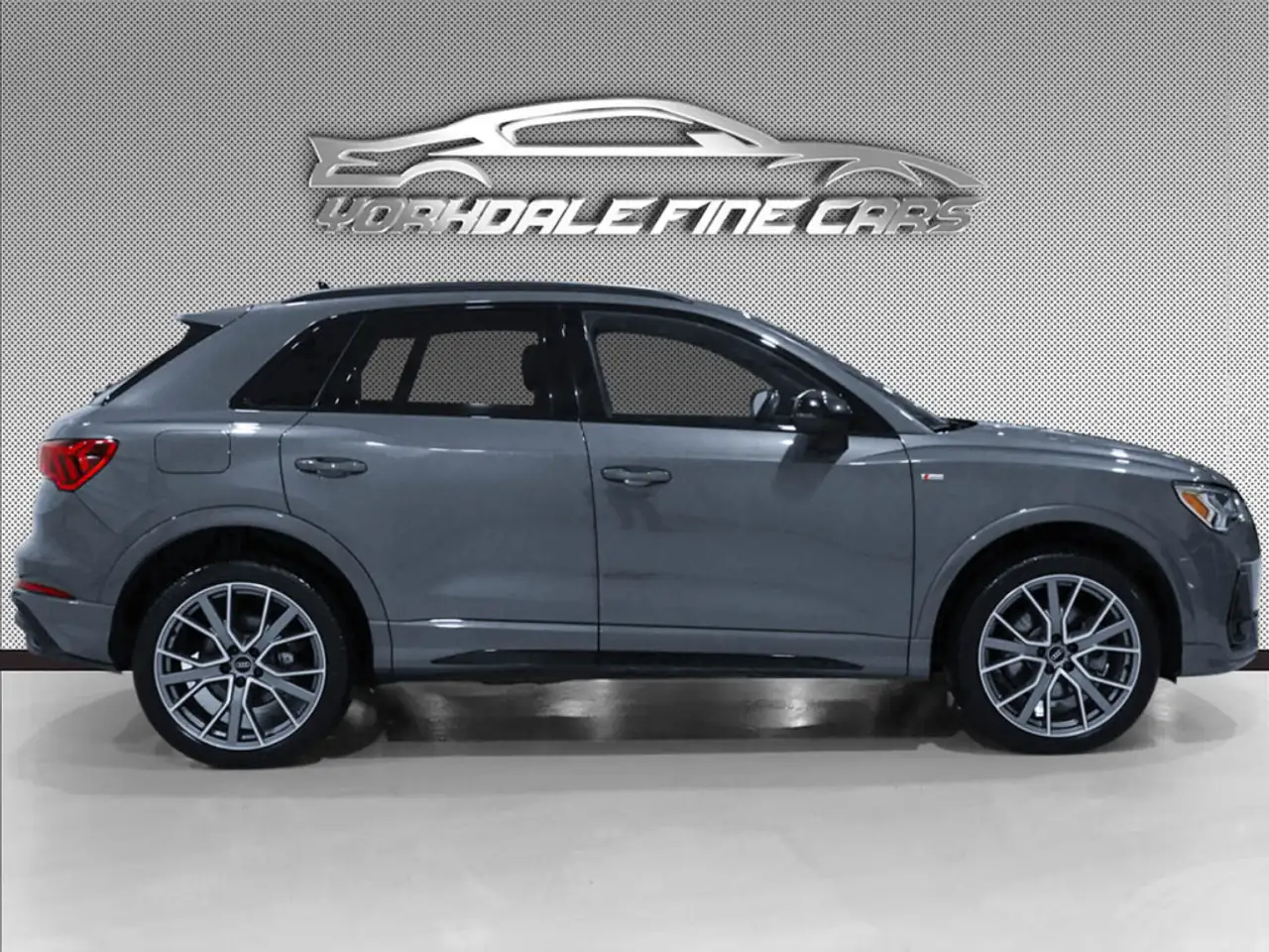 Audi Q3 снимка Audi Q3