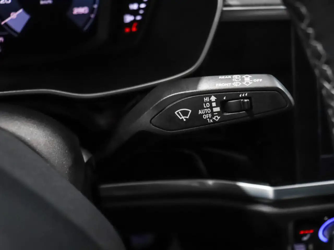 Audi Q3 снимка Audi Q3