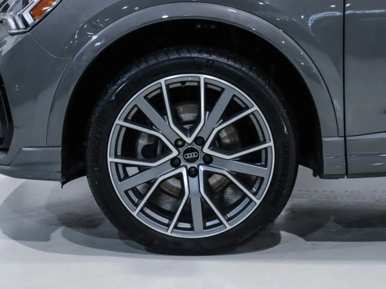 Audi Q3 снимка Audi Q3
