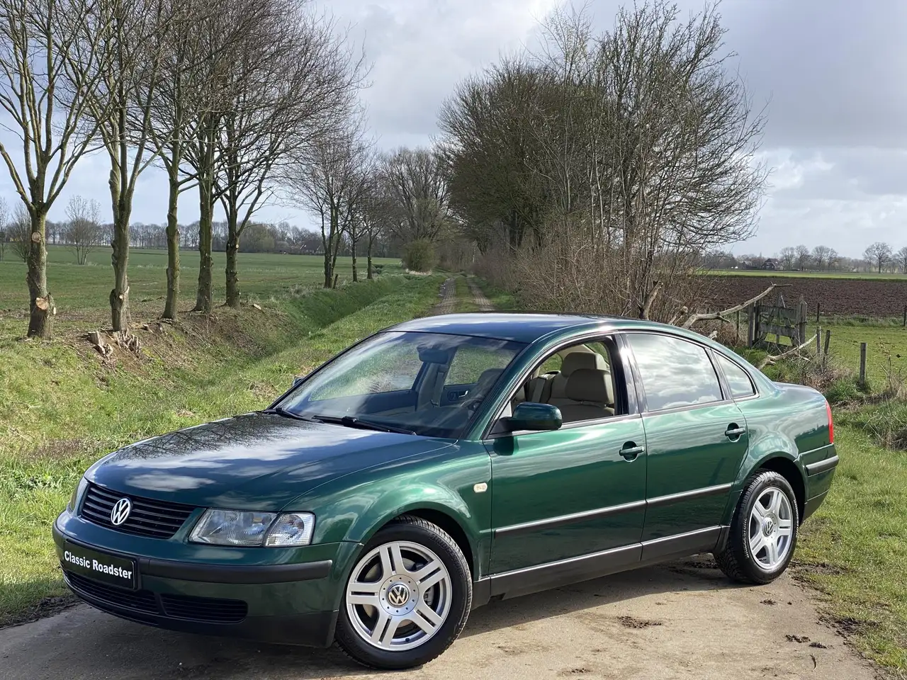 Volkswagen Passat SEDAN 2.3 VR5, ZEER NETTE STAAT!, foto 1