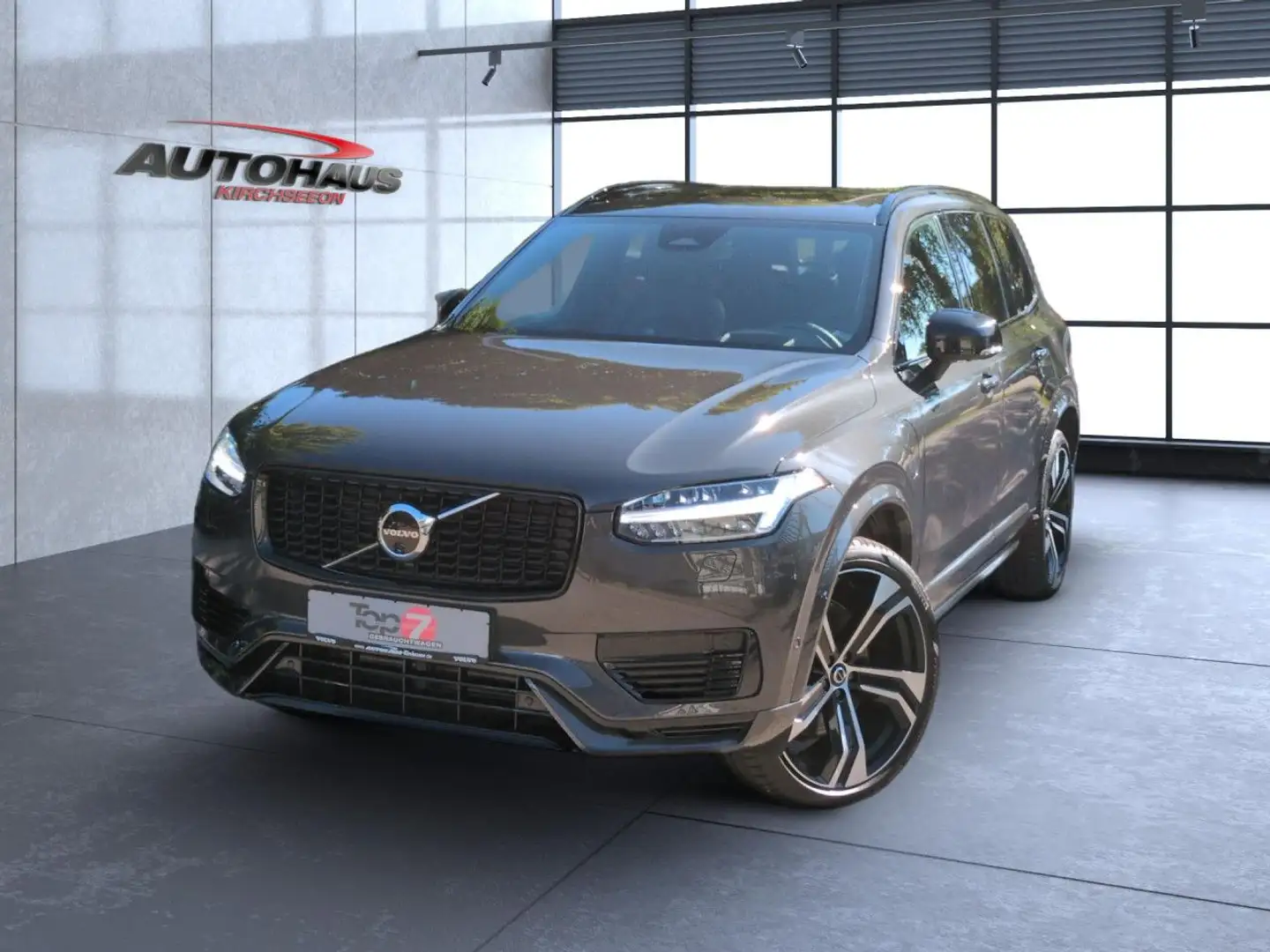 Volvo XC90 T8 Recharge Ultra Dark Plug-In Hybrid AWD LED Grau - 2
